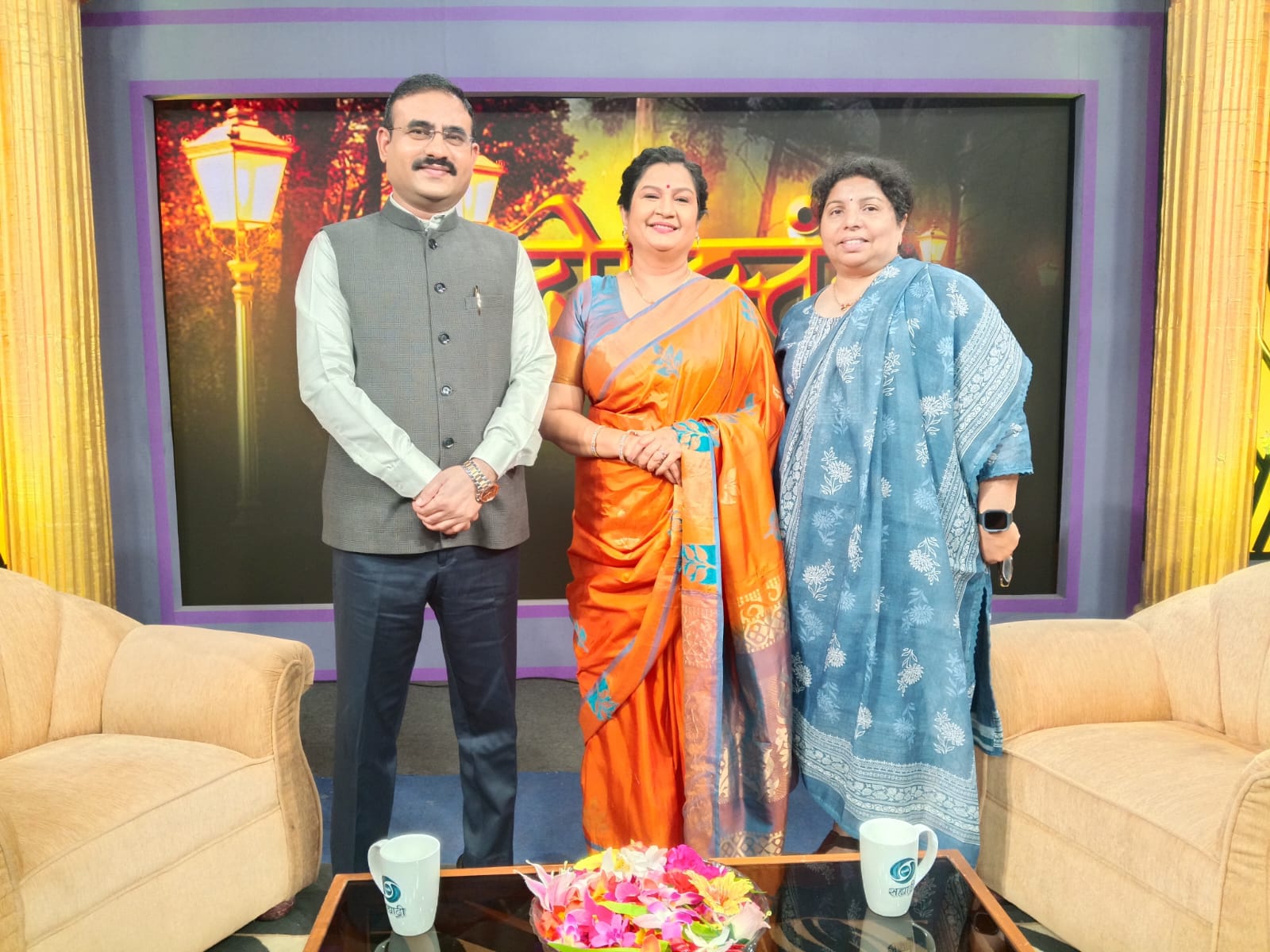 Hon. Dr. Prashant Nanaware, Secretary to the Governor, along with Dr. Arundhati Bhalerao and Doordarshan Producer Sandhya Pujari.