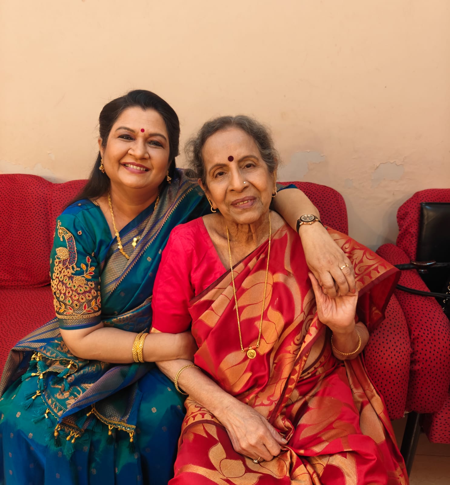 With actress Usha Nadkarni